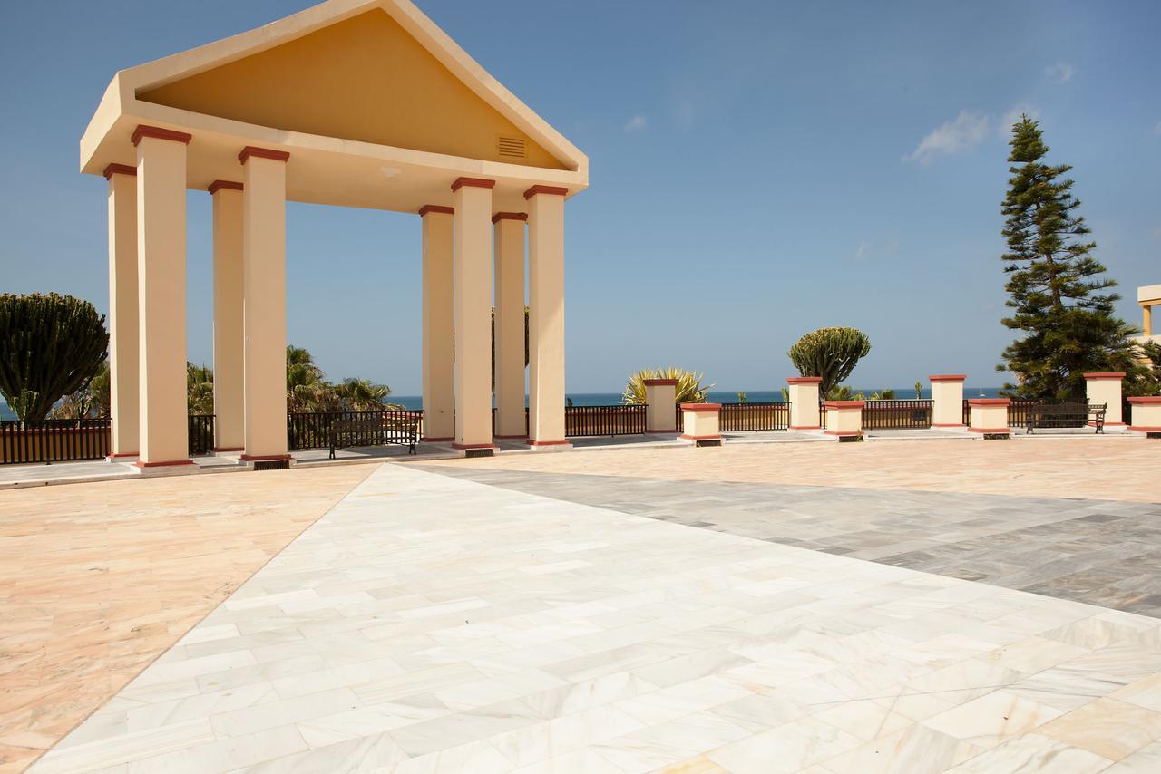 Varios Apartamentos Romana Playa Elviria ماربيا المظهر الخارجي الصورة