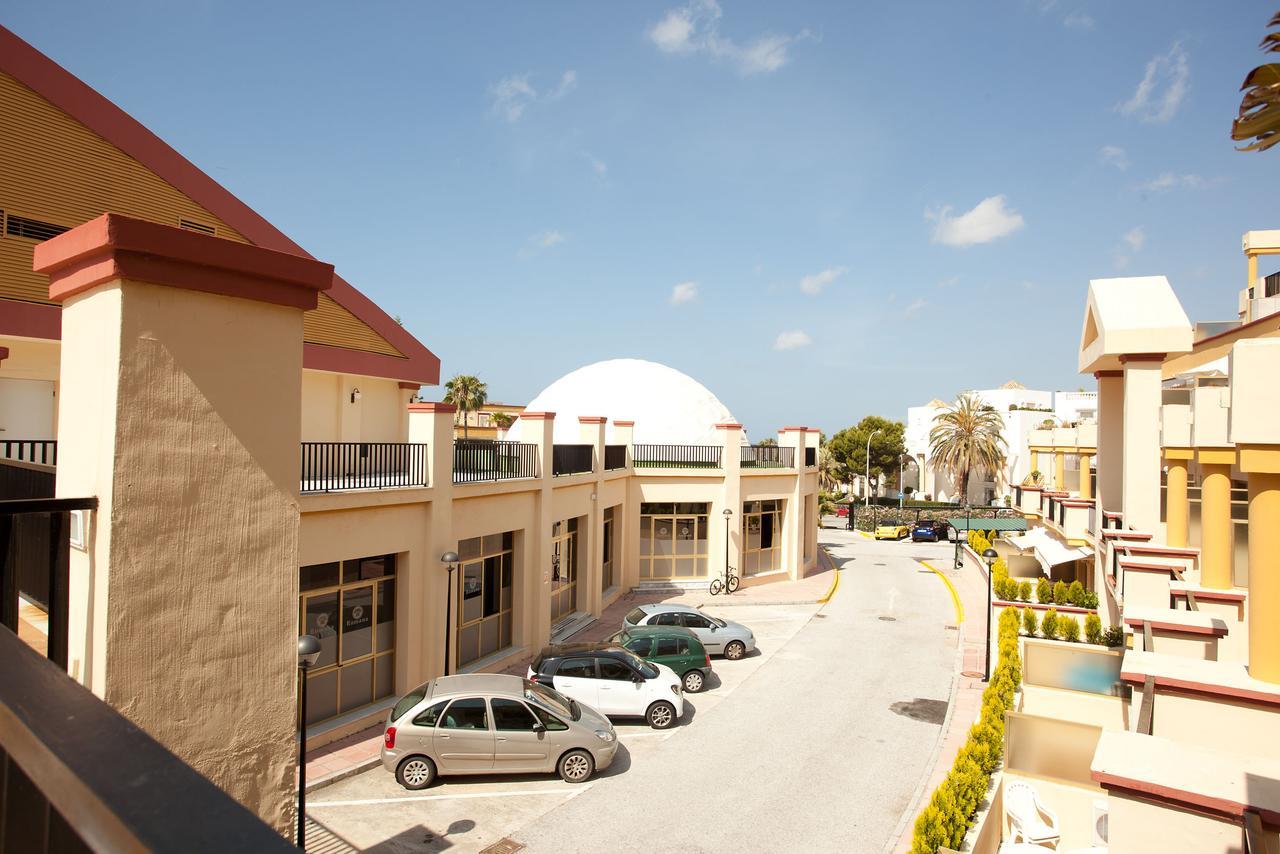 Varios Apartamentos Romana Playa Elviria ماربيا المظهر الخارجي الصورة