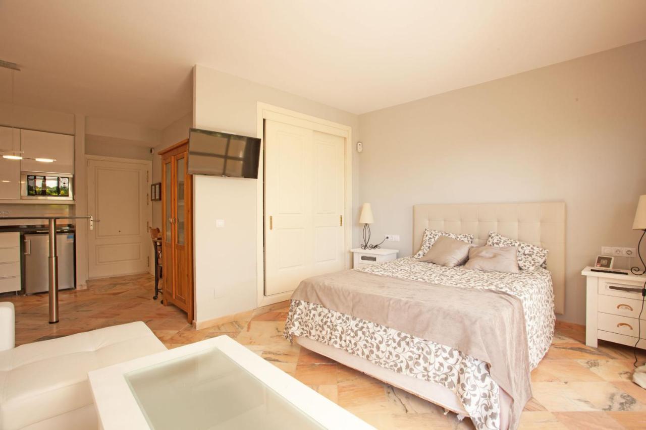 Varios Apartamentos Romana Playa Elviria ماربيا المظهر الخارجي الصورة