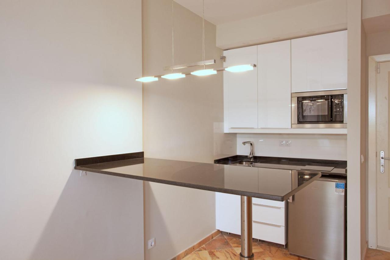 Varios Apartamentos Romana Playa Elviria ماربيا المظهر الخارجي الصورة