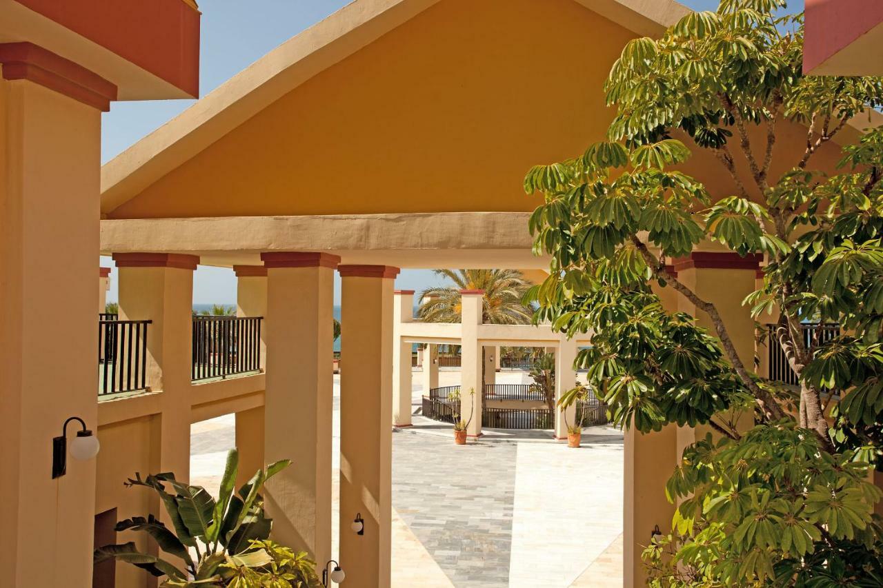 Varios Apartamentos Romana Playa Elviria ماربيا المظهر الخارجي الصورة